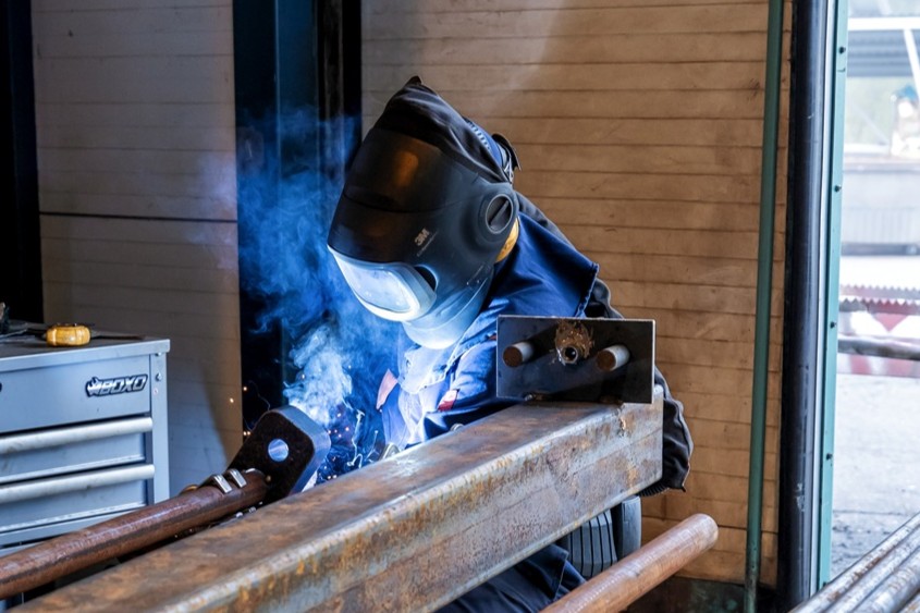 Mitä tapahtuu, kun yhdistetään kaksi teräksenkovaa toimijaa?